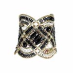 Bracelet-new-ROMANCE-black-front.jpg