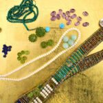 Bracelet Evergreen materials- on gold leaf