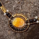 Necklace ARKANIS Ovale Bumblebee  - Ziio Jewels