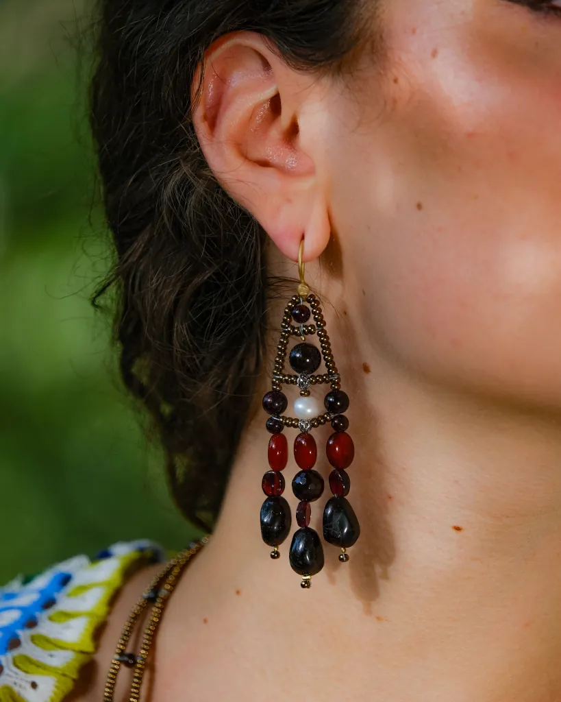 Earrings DANCE Garnet - Ind1 - Ziio Jewels